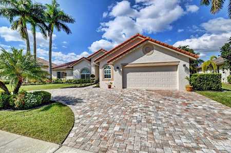 8129 Desmond Drive Boynton Beach, FL 33472