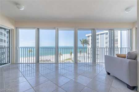 2905 N Gulf Shore Blvd Naples, FL 34103