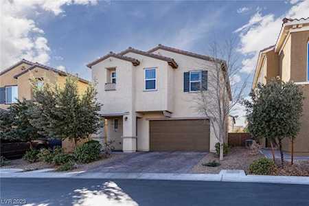 5027 Breaking Dawn Ct Las Vegas, NV 89139
