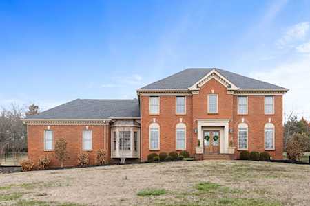 9305 Foxboro Dr Brentwood, TN 37027