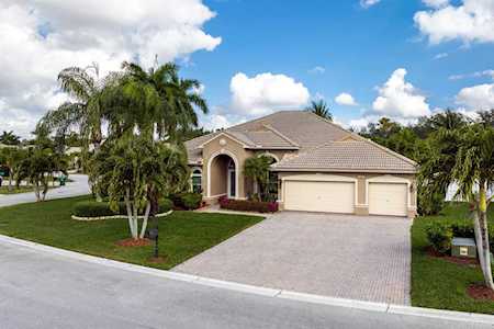 6235 NW 53 Circle Coral Springs, FL 33067