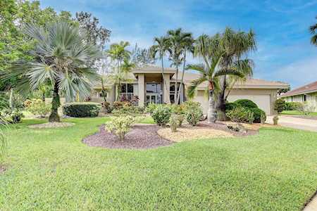 17969 Fairoaks Way Boca Raton, FL 33498