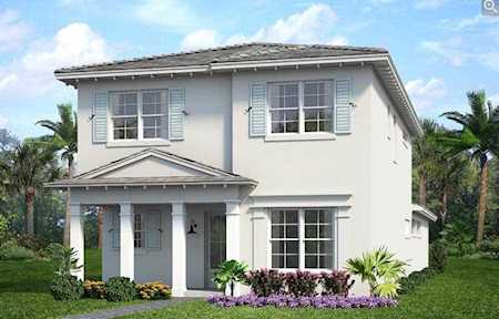 5058 Grandiflora Road Palm Beach Gardens, FL 33418