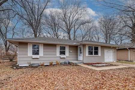 604 E 133rd Terrace Grandview, MO 64030