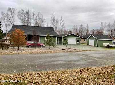 14213 Harold Loop Eagle River, AK 99577