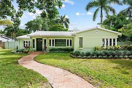 1420 Coral Ridge Dr Fort Lauderdale, FL 33304