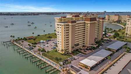 4550 Cove CIRCLE #406 St. Petersburg, FL 33708