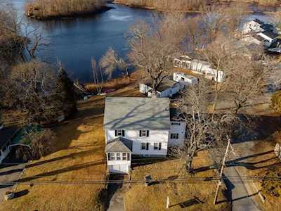113 Hartford Turnpike Shrewsbury, MA 01545