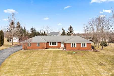 44W006 Fox Wilds Dr St. Charles, IL 60175