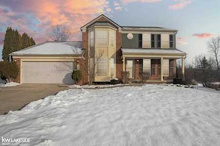 44441 Briarwood Ct. Van Buren Twp, MI 48111