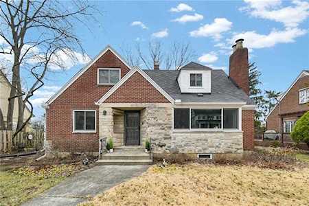 255 Ridgewood Avenue Oakwood, OH 45409