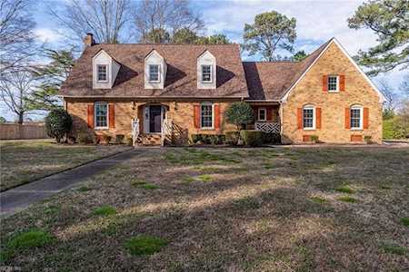1165 Kings Way Dr Virginia Beach, VA 23455