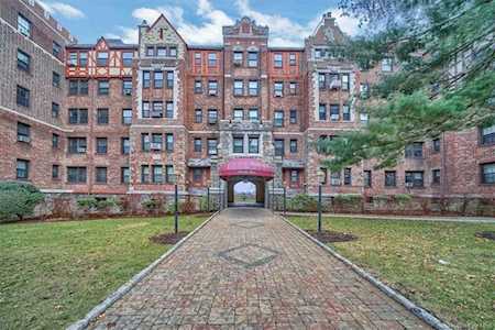 23 Old Mamaroneck Road #1A White Plains, NY 10605