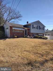 1128 W Valleybrook Rd Cherry Hill, NJ 08034