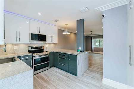 15 NE 20th Ct #3A Wilton Manors, FL 33305