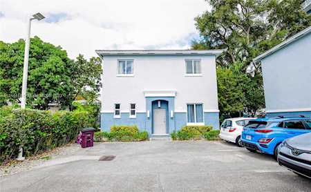 2734 SW 26th St #2734 Miami, FL 33133