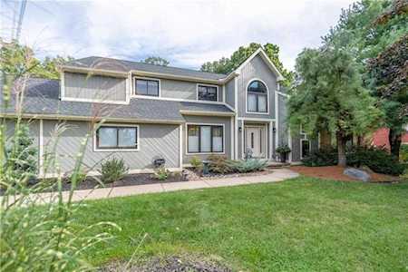 1775 Maplewood Ln Allentown, PA 18103