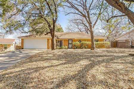 4509 Blue Lake Court Fort Worth, TX 76103