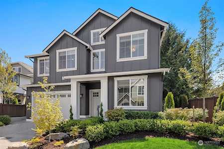 2369 209th Place SE Sammamish, WA 98075