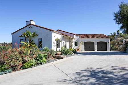 1209 Old Chase Avenue El Cajon, CA 92020