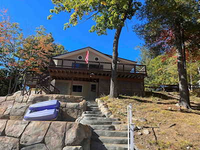 26 View Point Ln Wakefield, NH 03830