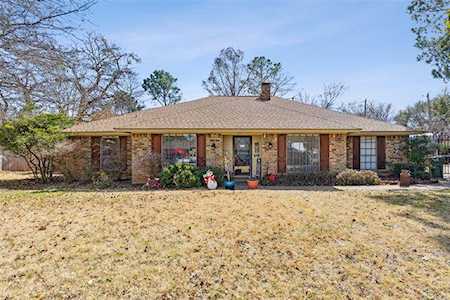 4104 Steeplewood Court Arlington, TX 76016