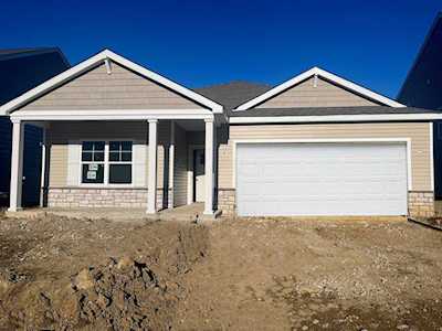 284 Sandburg Drive Lithopolis, OH 43136