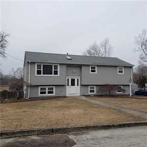 17 Wendy Way West Warwick, RI 02893
