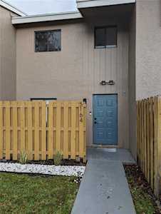 5164 S University Dr #5164 Davie, FL 33328