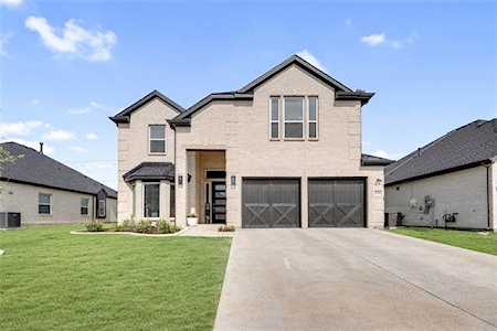 8766 Kincaid Lane Frisco, TX 75036