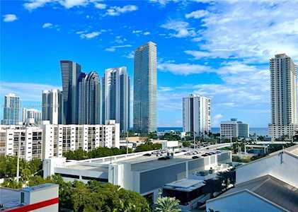 330 Sunny Isles Blvd #5-805 Sunny Isles Beach, FL 33160