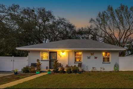 808 Chippendale St Deltona, FL 32725