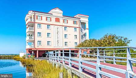 124 75th St #201 Ocean City, MD 21842