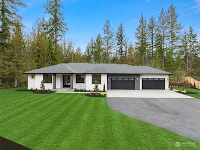 24901 266th Ave SE Ravensdale, WA 98051