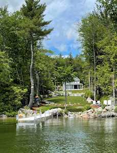 45 Crystal Springs Rd Hebron, NH 03241