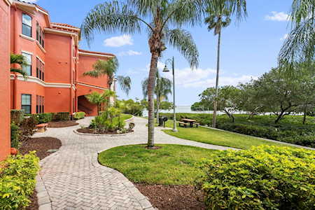 2731 Via Capri #919 Clearwater, FL 33764