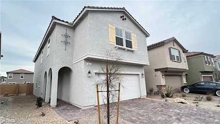 8446 Vacarez Dr Las Vegas, NV 89149