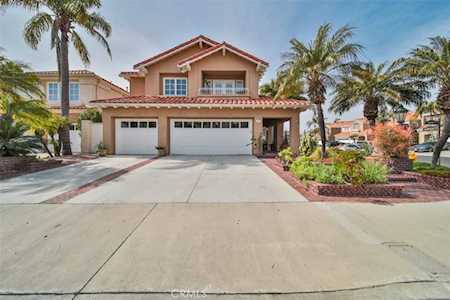 21211 Dove Circle Huntington Beach, CA 92646