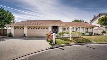 19532 Rocking Horse Ln North Tustin, CA 92705
