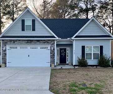2109 Tulls Cove Rd Winterville, NC 28590