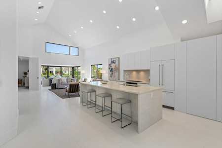 17437 Via Capri Boca Raton, FL 33496