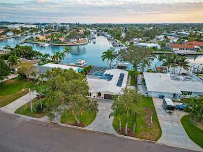 3836 42nd Ave S St. Petersburg, FL 33711