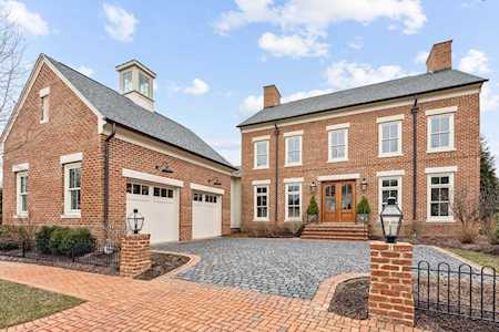 16 Hays Town New Albany, OH 43054