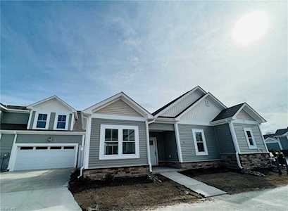 1008 Paragon Way #B Suffolk, VA 23435