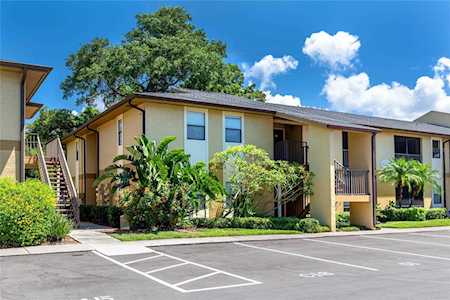 10167 Sailwinds Blvd N #201 Largo, FL 33773