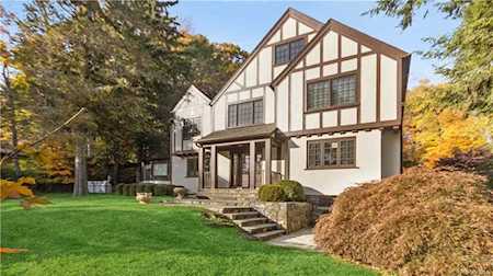 31 Stephenson Terrace Briarcliff Manor, NY 10510