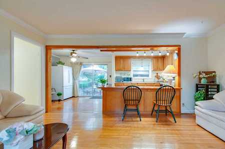 411 Basswood Ave Nashville, TN 37209