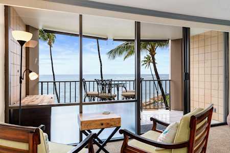4327 Lower Honoapiilani Rd #405B Lahaina, HI 96761