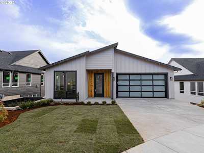 15486 SE Hawthorne Meadows ST Portland, OR 97236