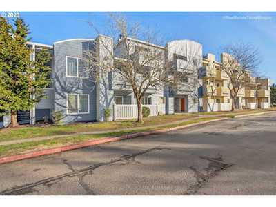 6048 SE Drake ST #113 Hillsboro, OR 97123